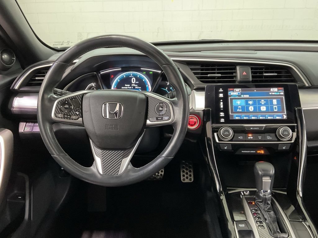 Used 2017 Honda Civic Touring image 8