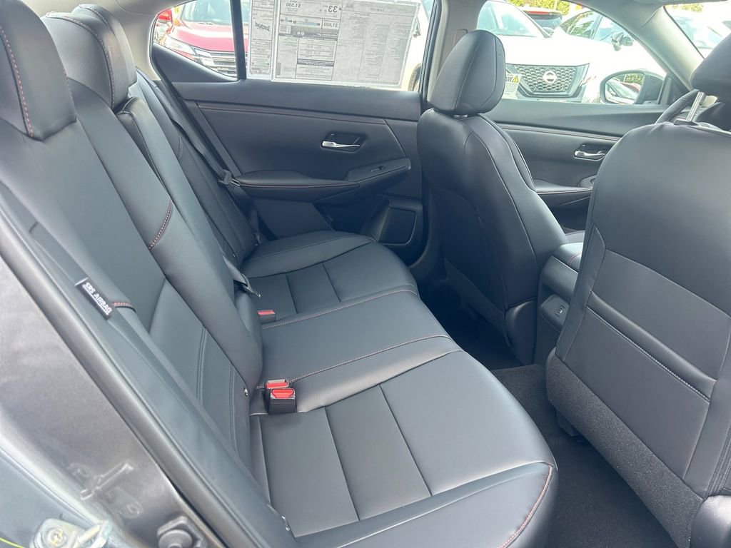 Certified 2025 Nissan Sentra SR w/ SR Premium Package image 27