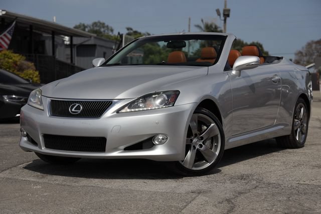 Used 2011 Lexus IS 350C w/ Luxury Pkg RWD video 1