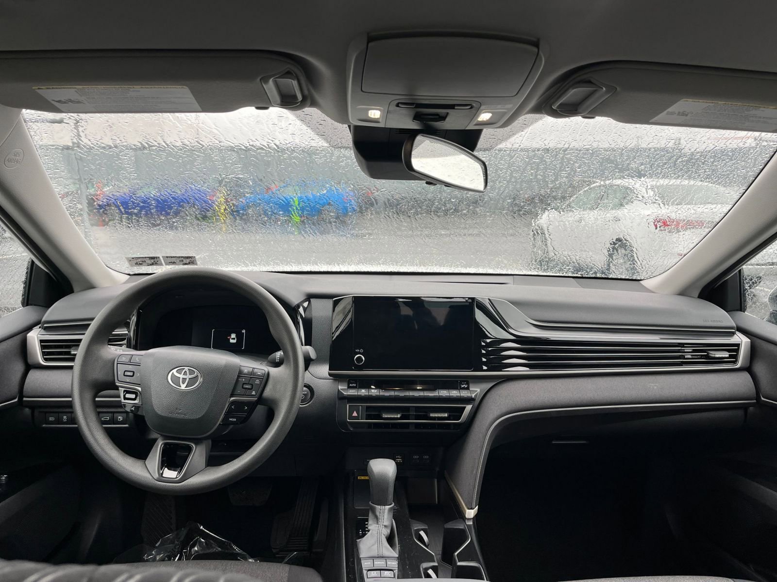 Used 2025 Toyota Camry LE FWD image 32