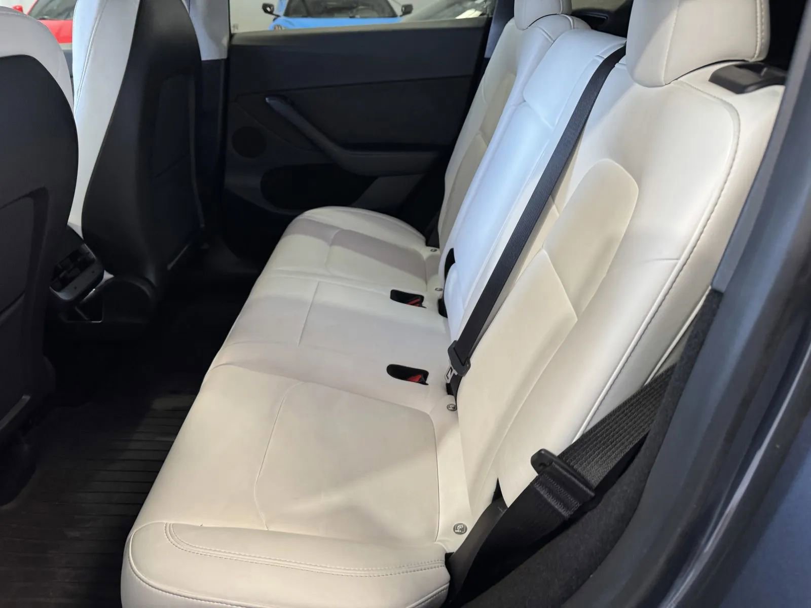 Used 2023 Tesla Model Y Long Range image 11