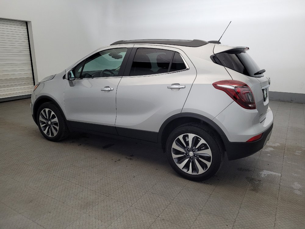 Used 2022 Buick Encore Preferred w/ Safety Package image 3