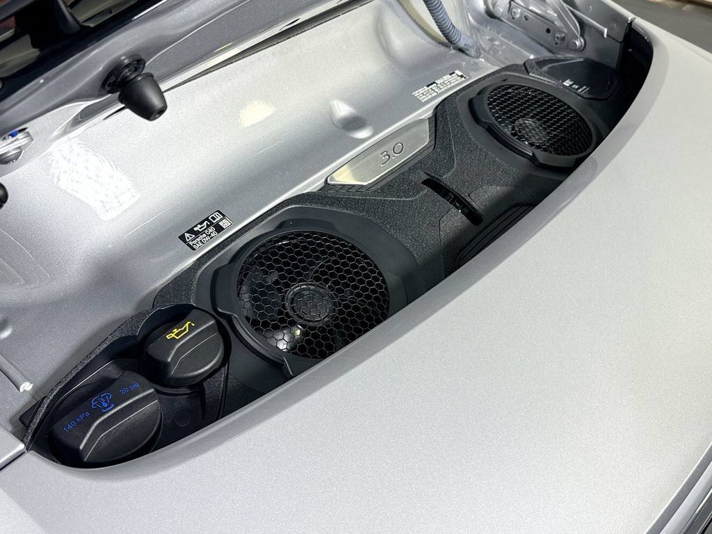 Certified 2025 Porsche 911 Carrera RWD image 27