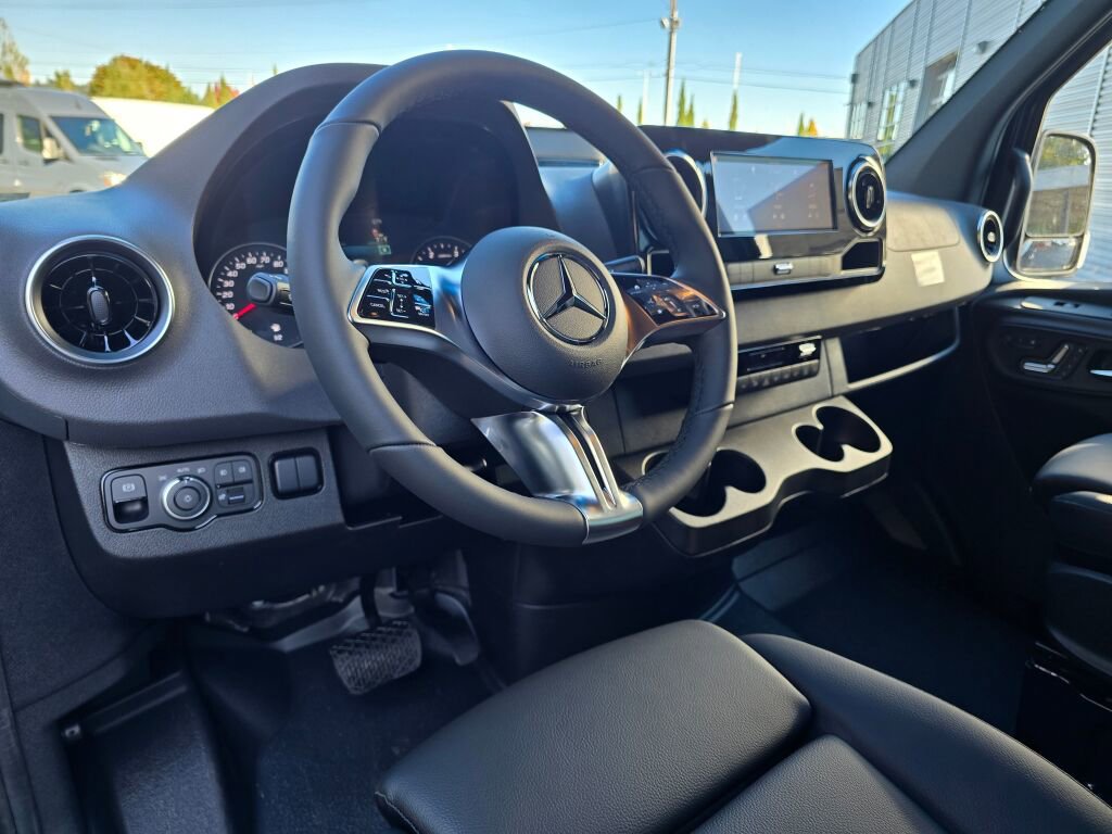 New 2026 Mercedes-Benz Sprinter 144 Cargo image 20