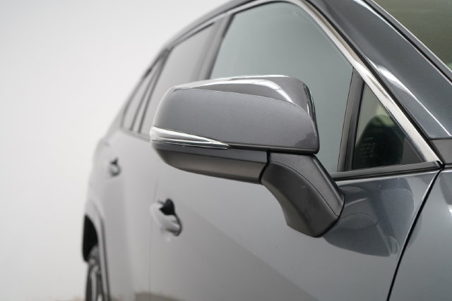 Used 2024 Toyota RAV4 SE w/ Weather & Moonroof Package AWD/4WD image 53