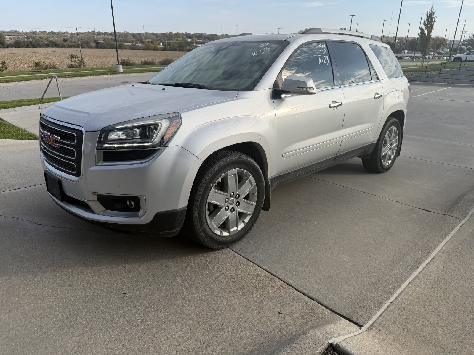 Used 2017 GMC Acadia Limited SLT