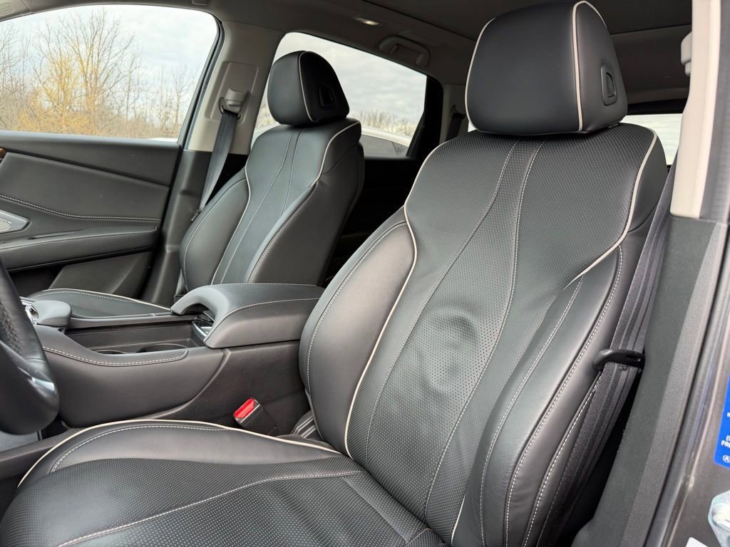 Used 2024 Acura RDX SH-AWD w/ Advance Package image 11
