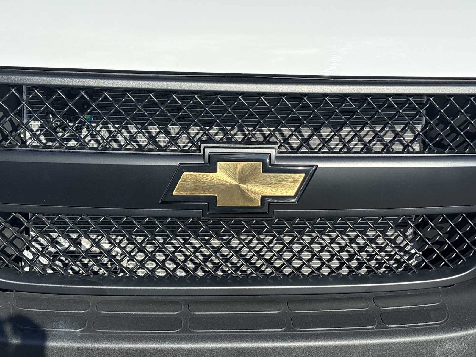 New 2025 Chevrolet Express 3500 Extended w/ Driver Convenience Package RWD image 25