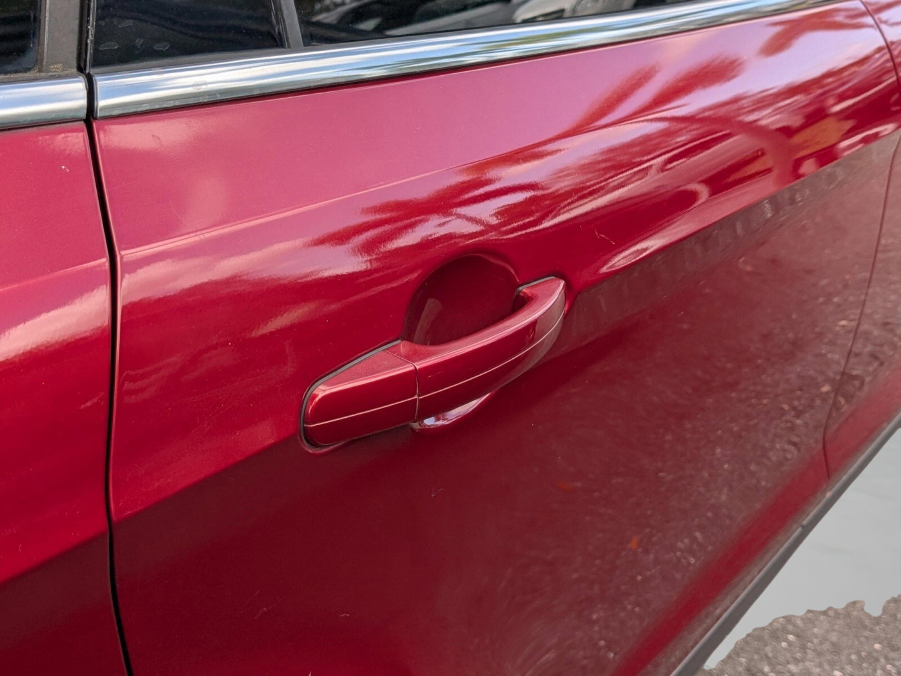 Used 2013 Ford Escape SEL image 21