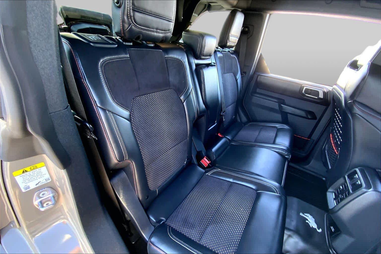 Used 2025 Ford Bronco Raptor AWD/4WD image 18