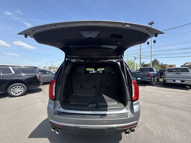 Used 2023 GMC Yukon Denali w/ Advanced Technology Package image 24