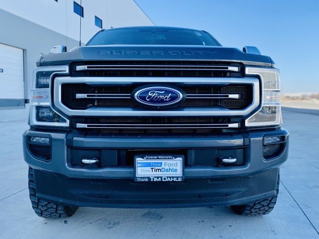 Used 2022 Ford F250 Platinum w/ FX4 Off-Road Package image 2