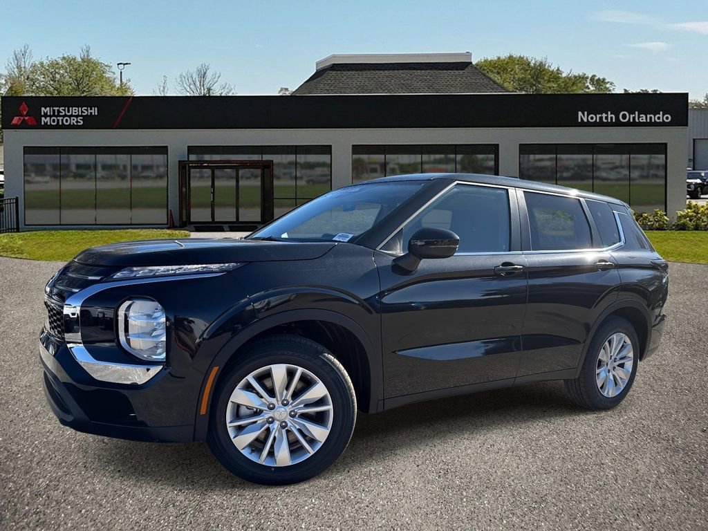 New 2026 Mitsubishi Outlander ES