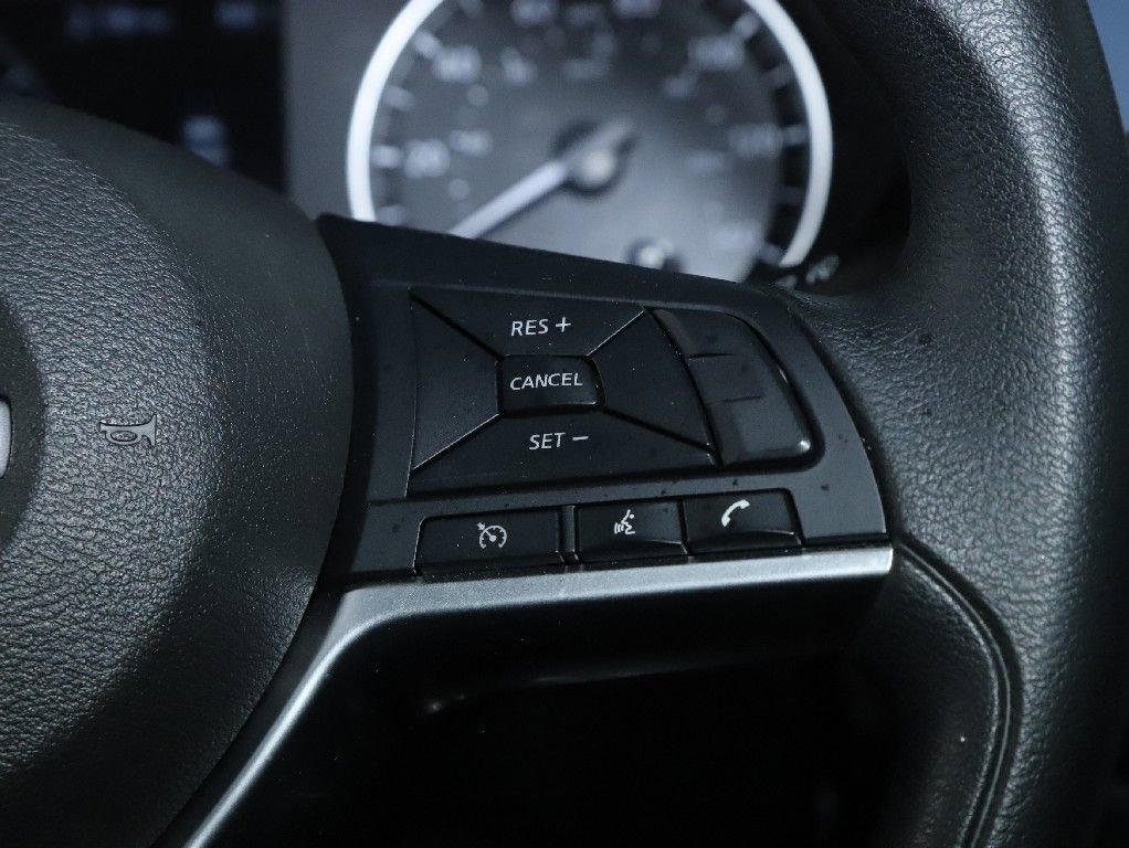 Used 2025 Nissan Versa SV FWD image 22