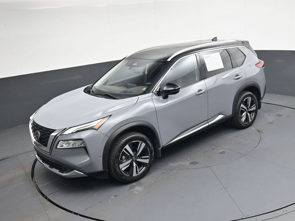 Used 2021 Nissan Rogue Platinum image 32