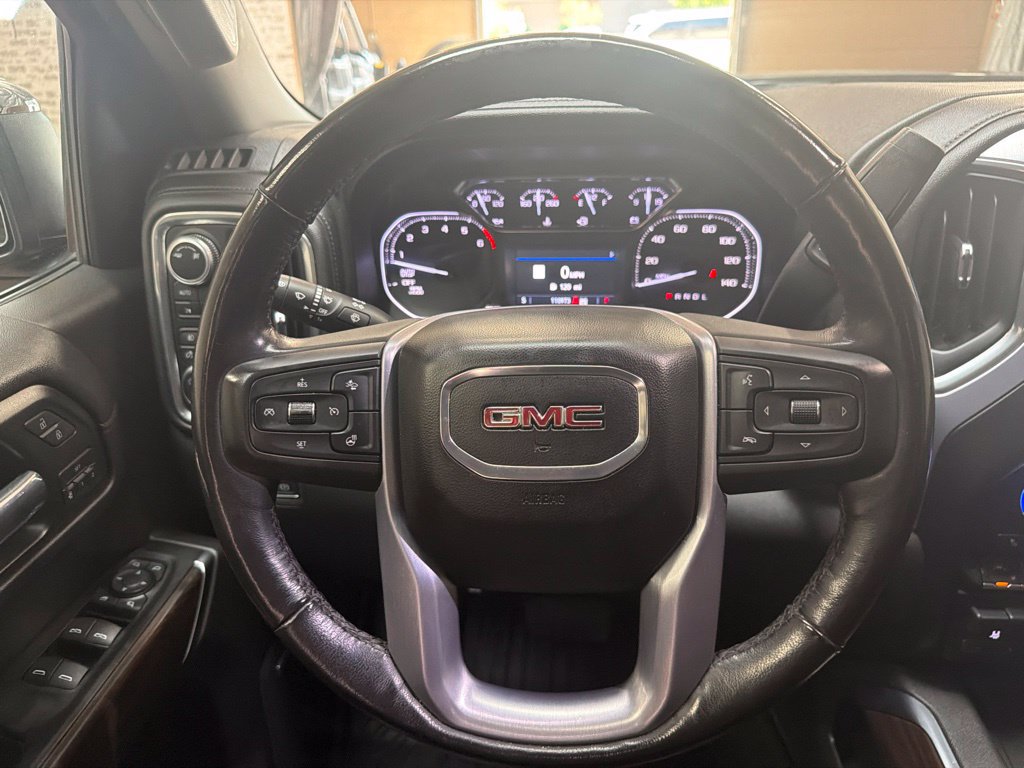 Used 2019 GMC Sierra 1500 SLT w/ SLT Premium Plus Package AWD/4WD image 18
