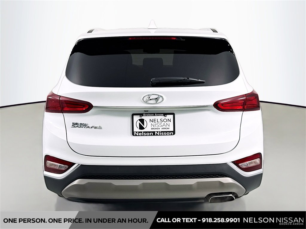 Used 2019 Hyundai Santa Fe SEL image 6