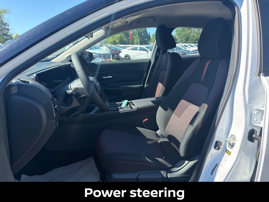New 2026 Nissan Sentra SR w/ Floor Mat Package FWD image 11