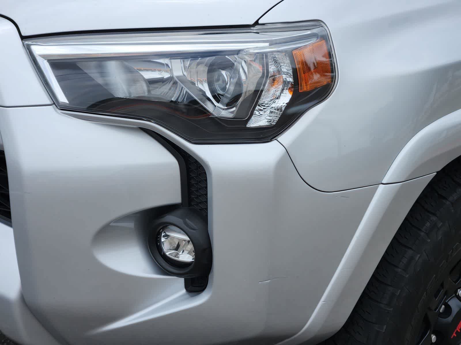 Used 2023 Toyota 4Runner SR5 Premium w/ Moonroof Package RWD image 7