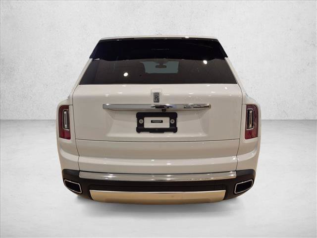 Used 2022 Rolls-Royce Cullinan AWD/4WD image 7