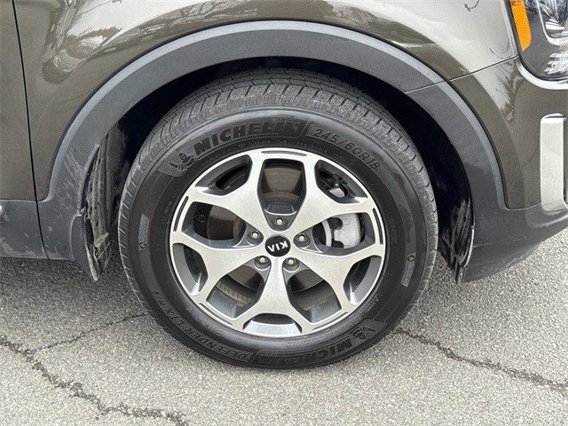 Used 2020 Kia Telluride EX w/ Towing Package image 7