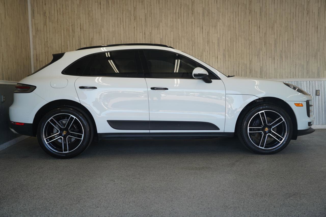 Used 2020 Porsche Macan AWD/4WD image 6