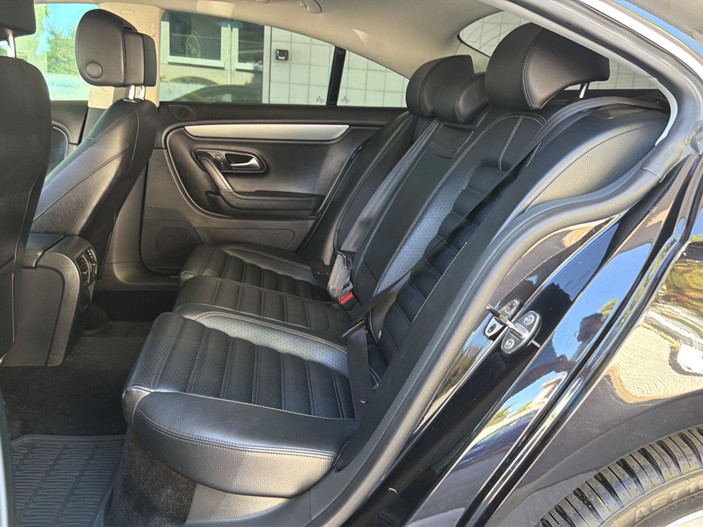 Used 2015 Volkswagen CC Sport FWD image 18