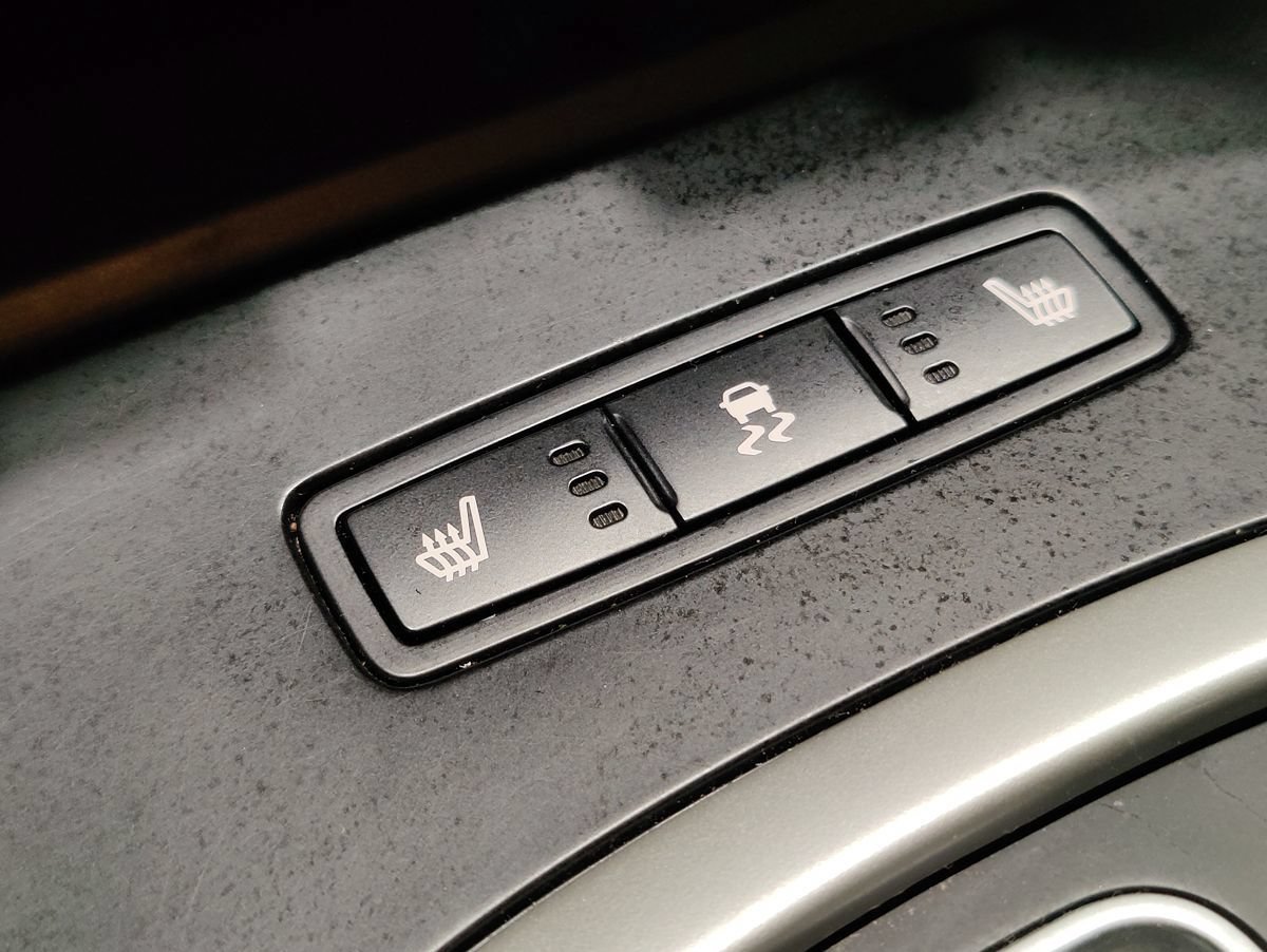Used 2008 Pontiac G8 GT w/ Premium Package RWD image 30
