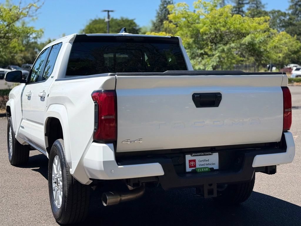 Certified 2025 Toyota Tacoma SR5 AWD/4WD image 3