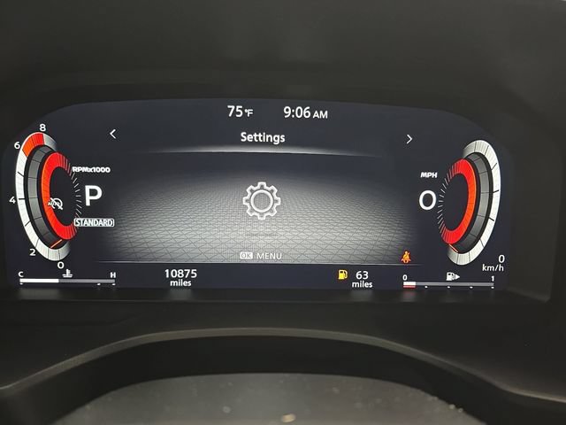 Used 2025 Nissan Rogue SL FWD image 24