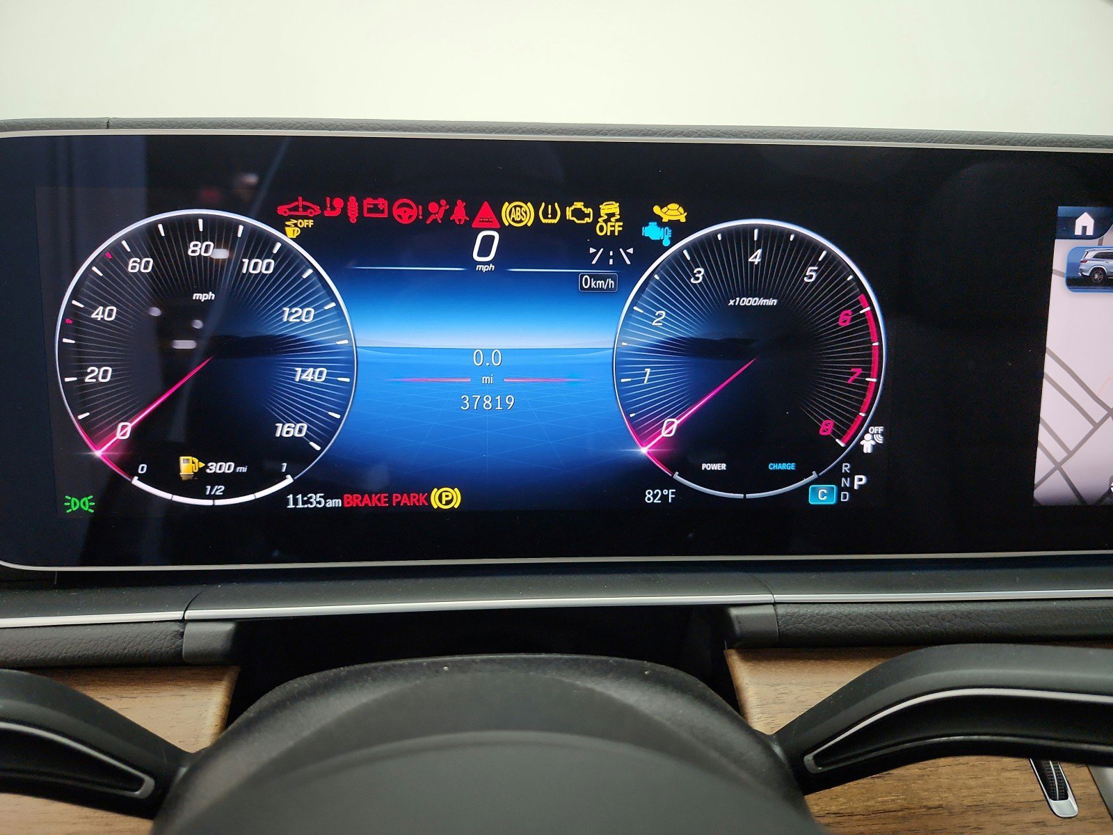 Used 2024 Mercedes-Benz GLS 450 4MATIC image 11