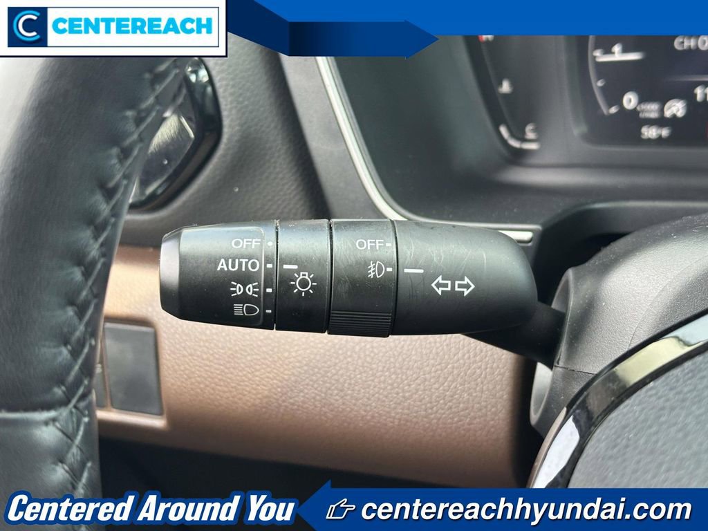 Used 2023 Honda Pilot Elite image 22