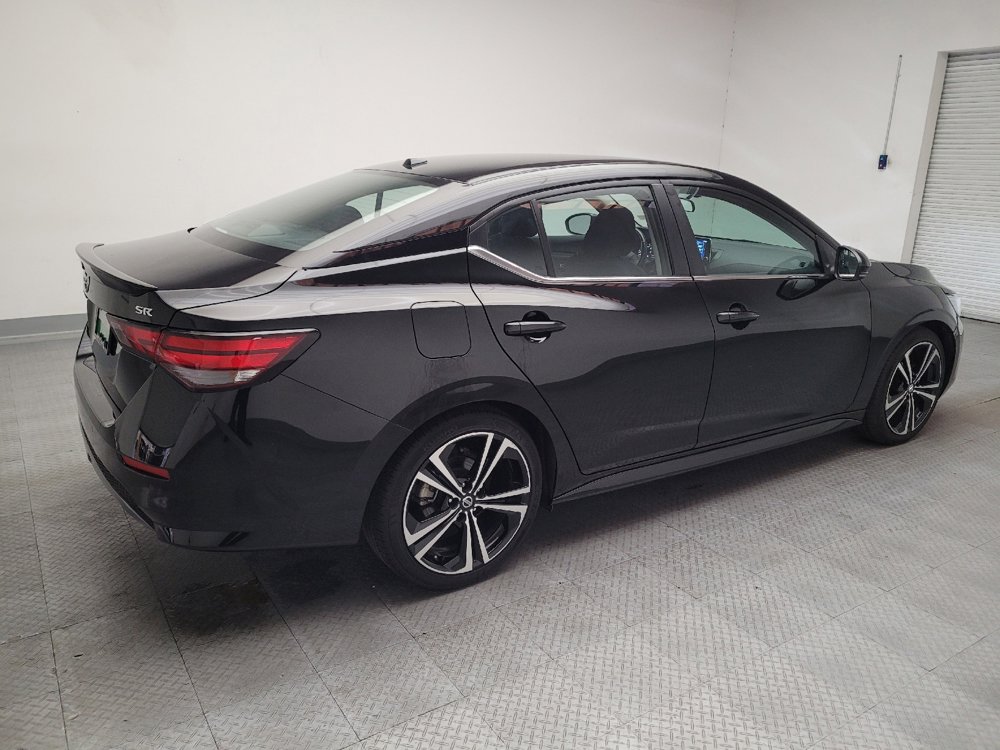 Used 2022 Nissan Sentra SR w/ Lighting Package FWD image 10