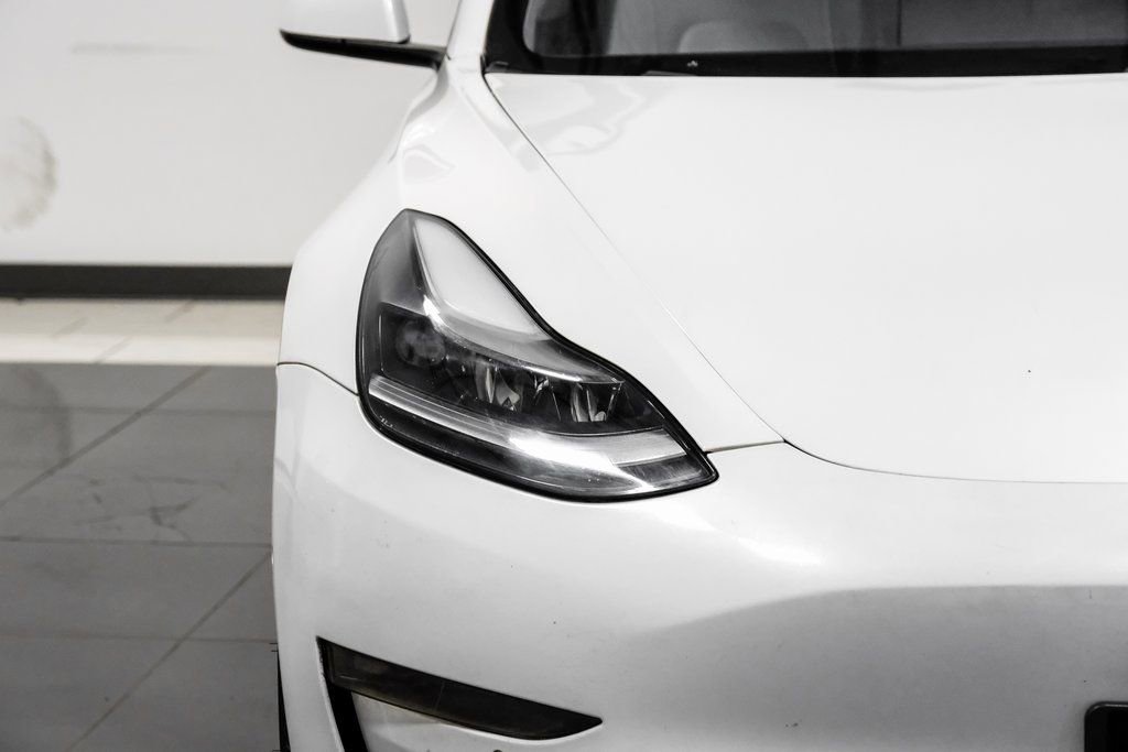 Used 2021 Tesla Model 3 Standard Range Plus image 36