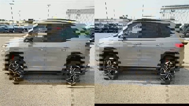 New 2026 Buick Enclave Sport Touring w/ Super Cruise Package image 38