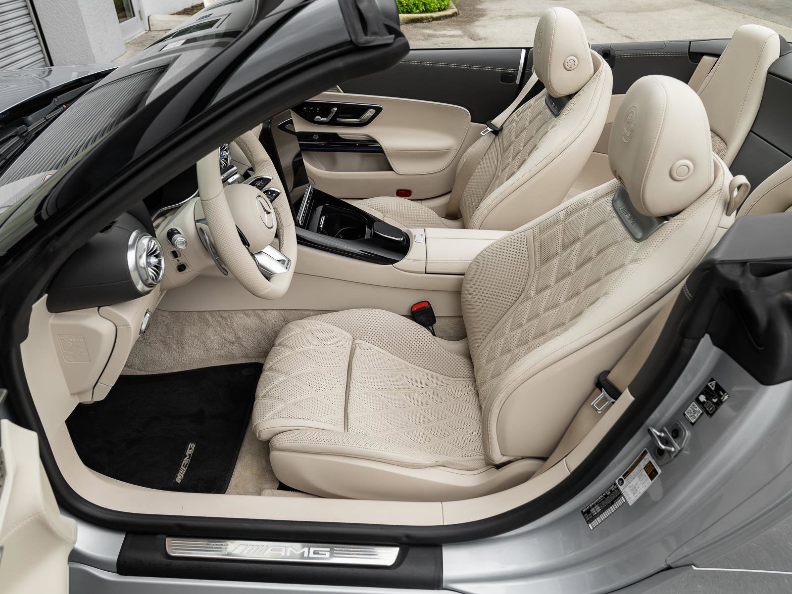 Used 2022 Mercedes-Benz SL 55 AMG 4MATIC image 18