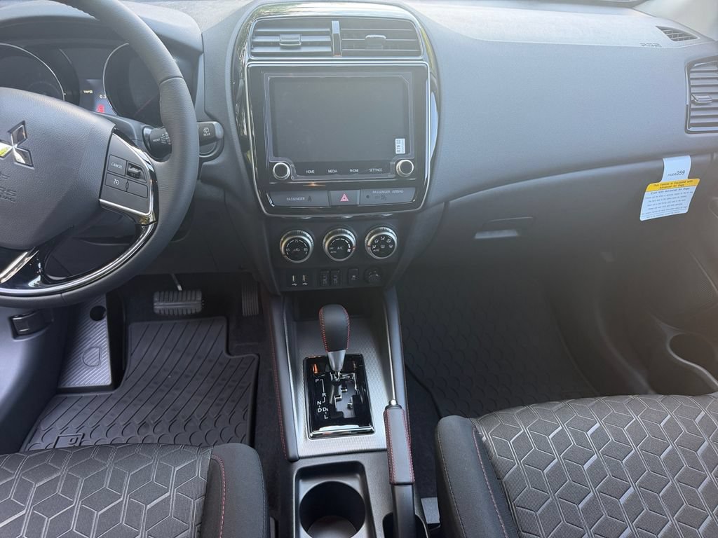 New 2026 Mitsubishi Outlander Sport LE AWD/4WD image 11