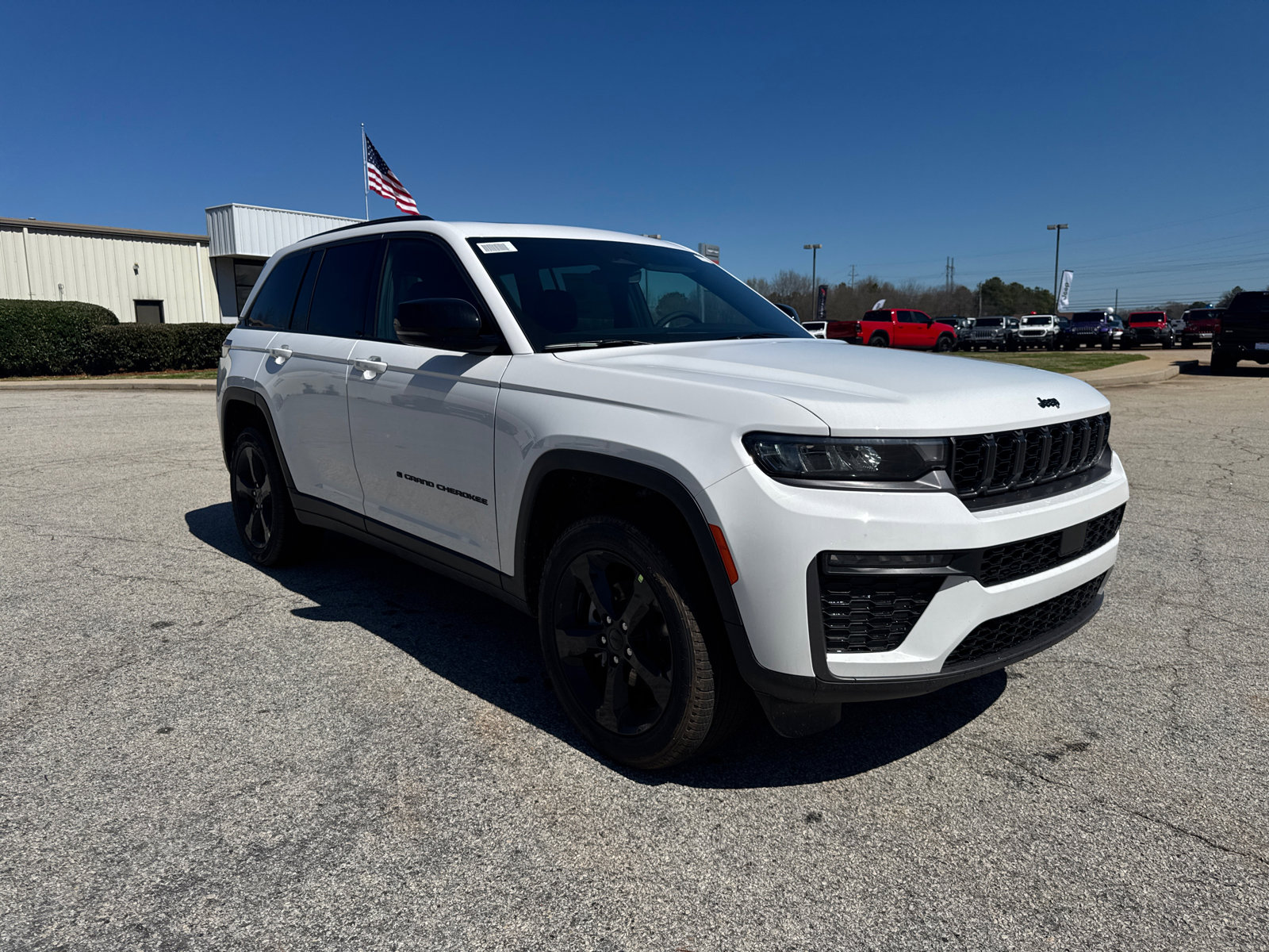New 2026 Jeep Grand Cherokee Limited AWD/4WD image 3