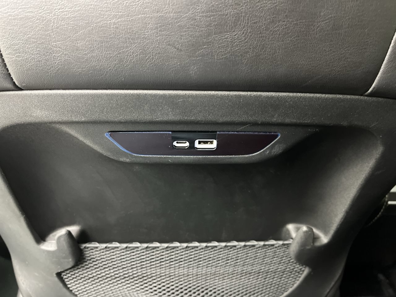Used 2025 Chrysler Pacifica Select FWD image 12