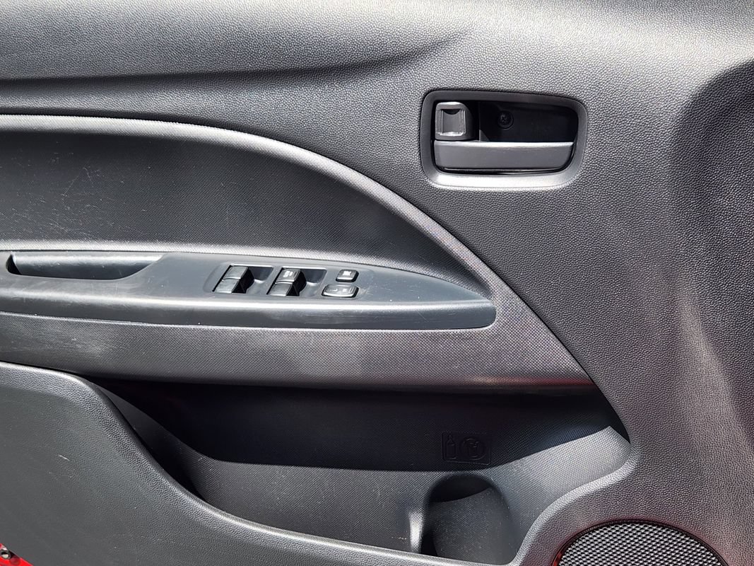 Used 2018 Mitsubishi Mirage ES FWD image 25