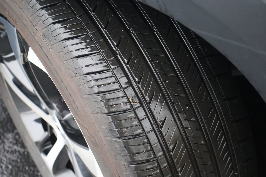 Used 2024 Chevrolet Trax RS image 14