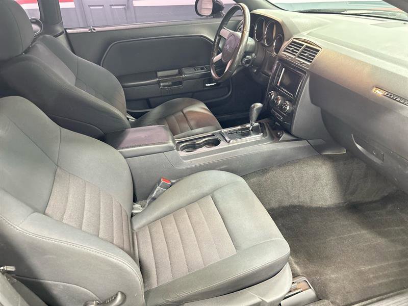 Used 2010 Dodge Challenger R/T image 18