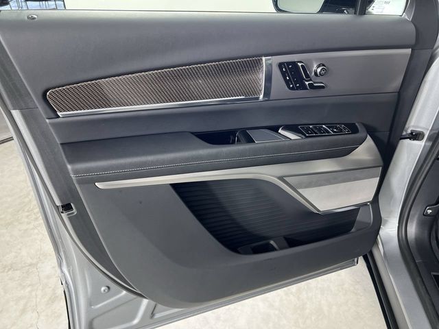 Certified 2026 Cadillac Vistiq Luxury w/ LPO, Floor Liner Package AWD/4WD image 22