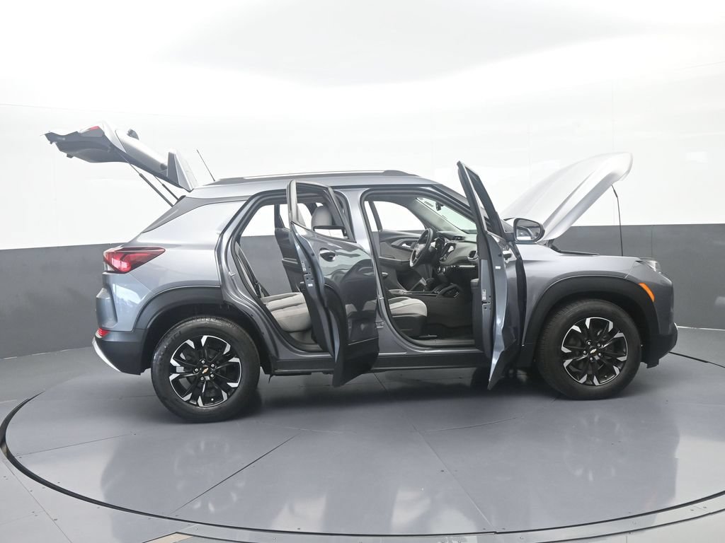Used 2021 Chevrolet TrailBlazer LT w/ Convenience Package FWD image 69