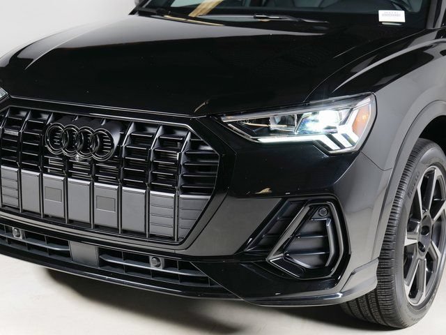 Certified 2025 Audi Q3 2.0T Premium Plus w/ Premium Plus Package AWD/4WD image 28