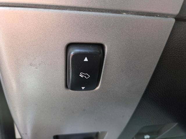 Used 2012 Ford Expedition EL Limited AWD/4WD image 23