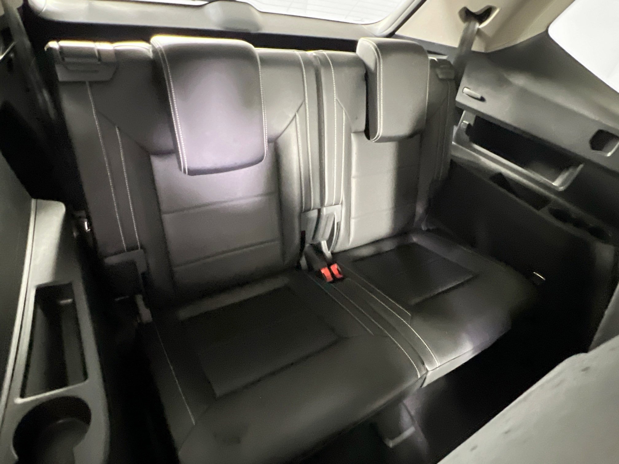 Used 2023 Volkswagen Atlas SE image 25