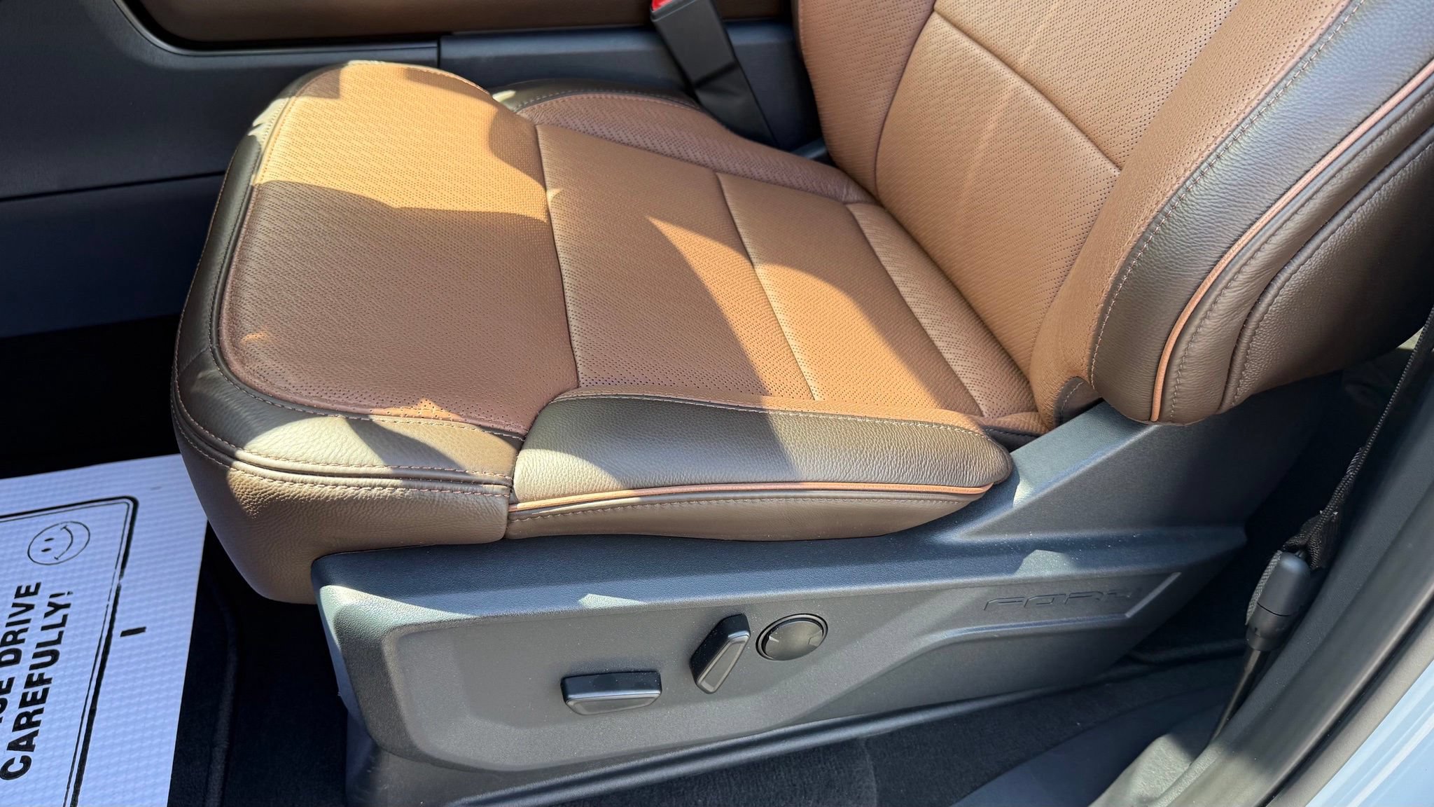 Used 2025 Ford Expedition King Ranch AWD/4WD image 43