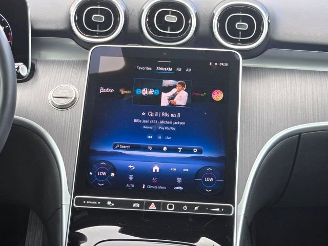 Used 2025 Mercedes-Benz C 300 Sedan image 18