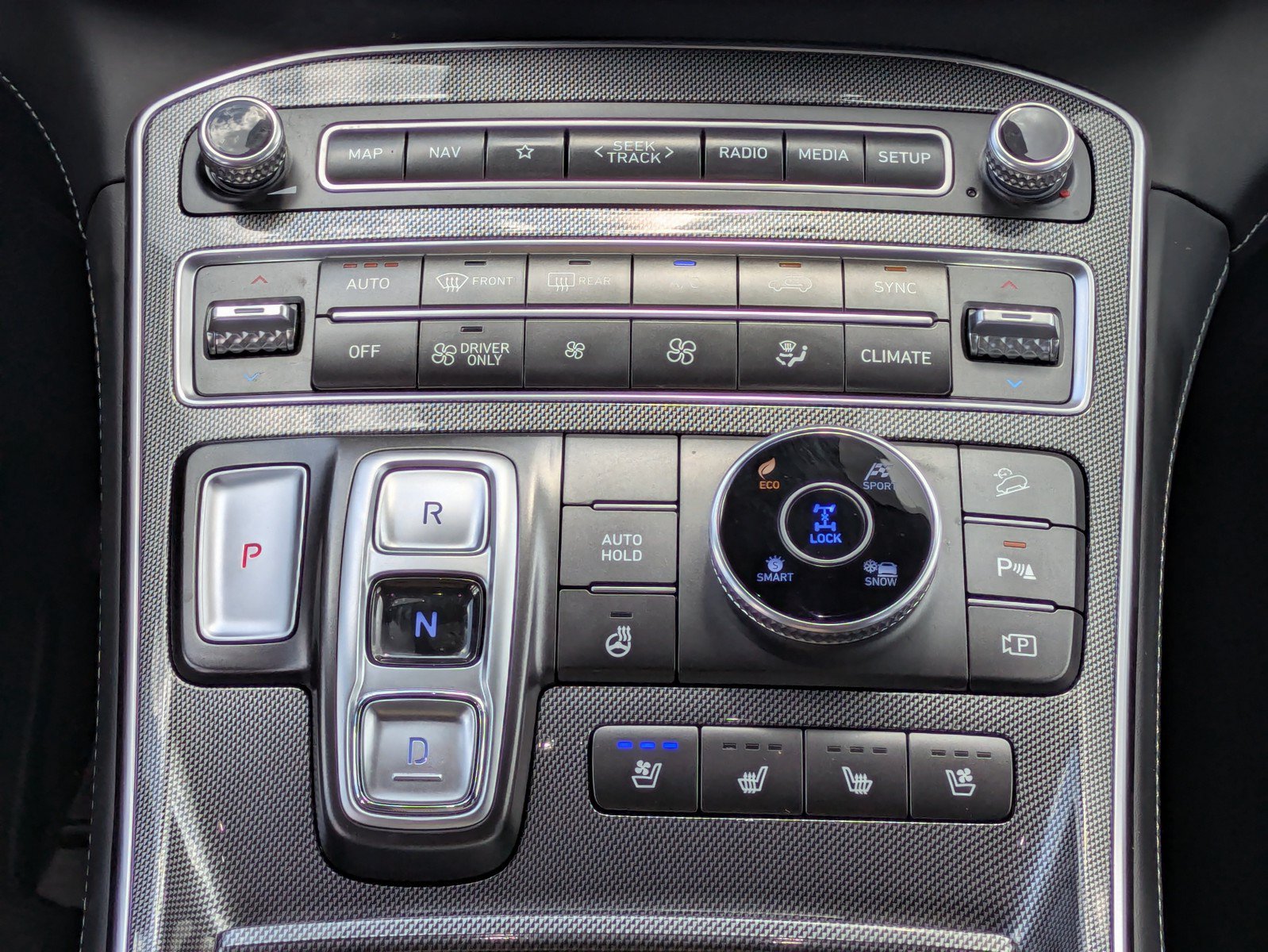 Used 2023 Hyundai Santa Fe Limited w/ Cargo Package AWD/4WD image 17